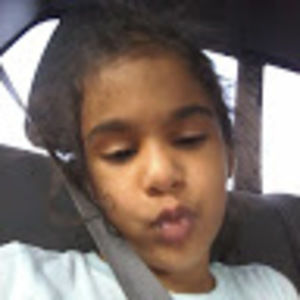 Meet your Posher, Aline